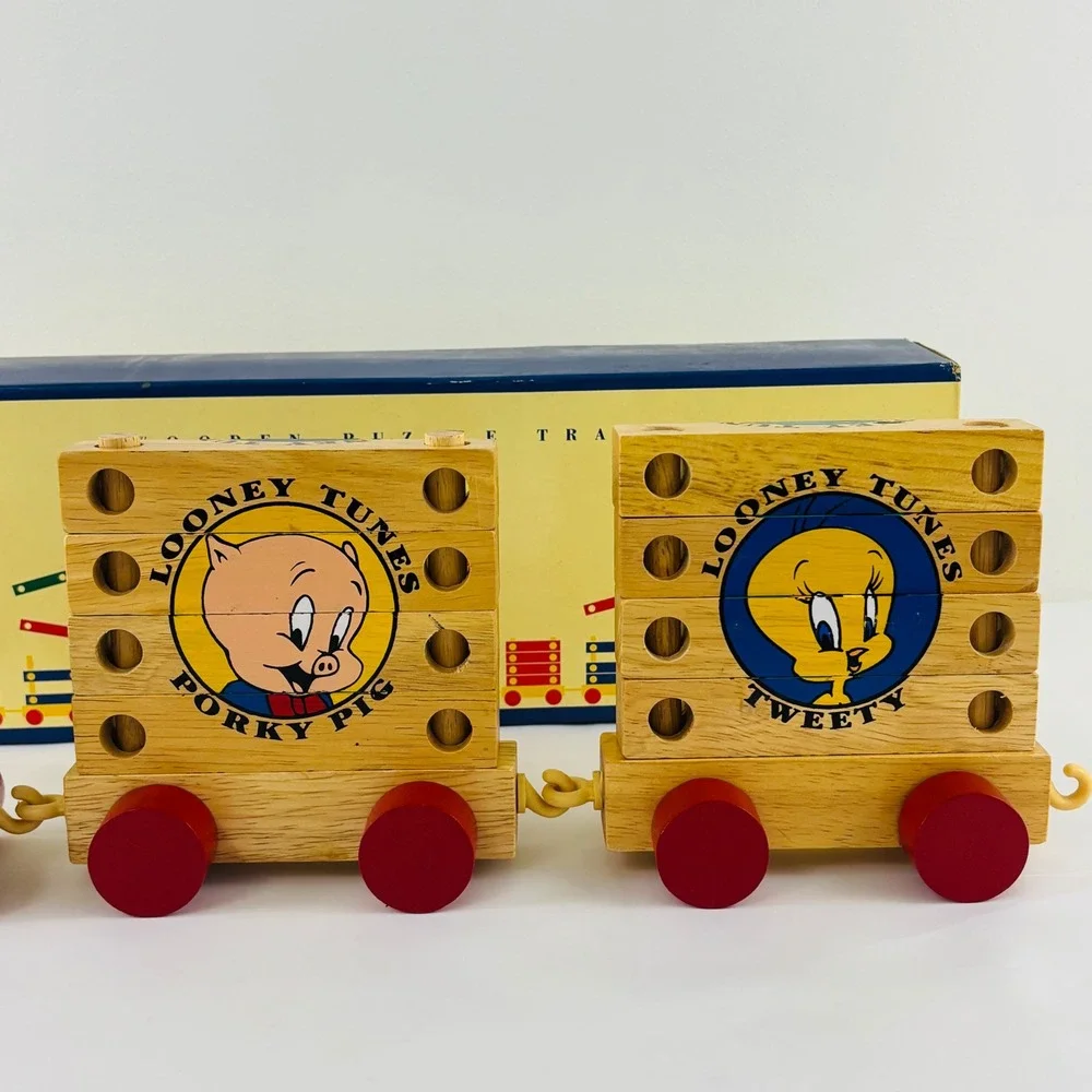 Vintage‎ 1992 Looney Tunes Wooden Puzzle Train Pull Toy Bugs Bunny Tweety Boxed